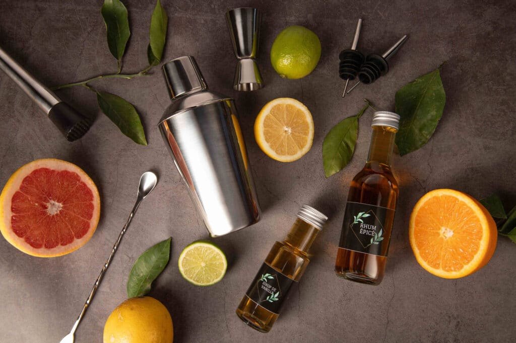 Ingrédients et agrumes d’une recette de la Box Cocktails